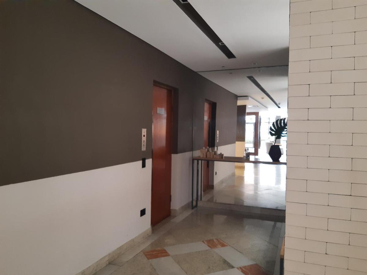 Lindo Flat No Edificio Cosmopolitan, Com Garagem E Piscina Leilighet Santos  Eksteriør bilde